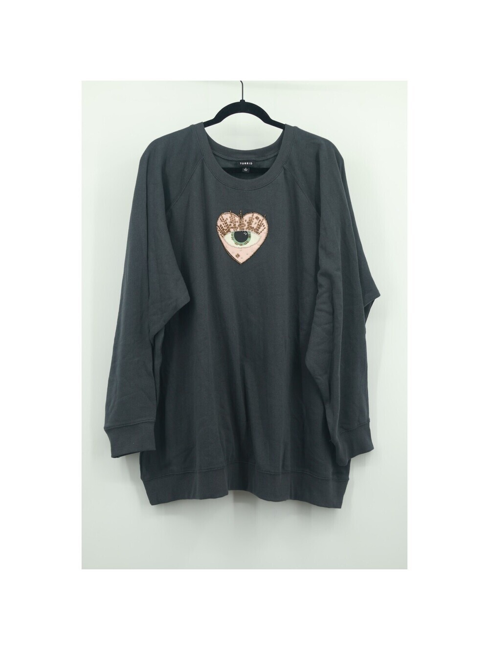 TORRID Women's Sequin Eye Heart Dark Gray Pullover Sweatshirt Plus Size 4 EUC
